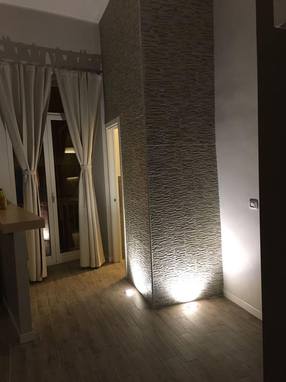 La Banchina Holiday Rooms Trani Exterior foto